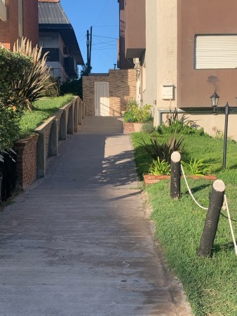 Departamento a metros del balneario la Posta deL mar