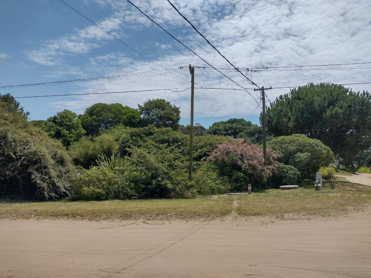 HERMOSO TERRENO A METROS DEL MAR