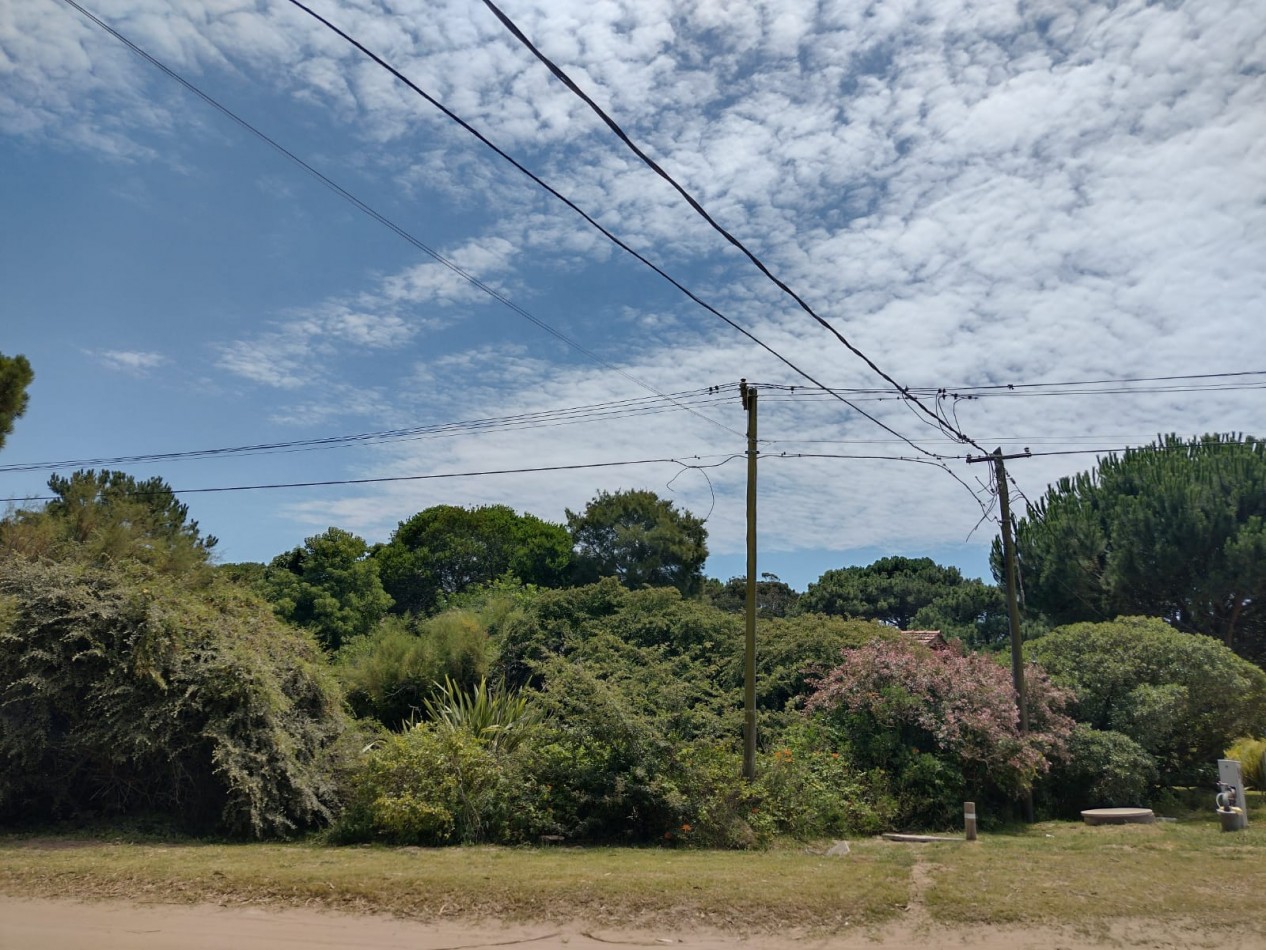 HERMOSO TERRENO A METROS DEL MAR