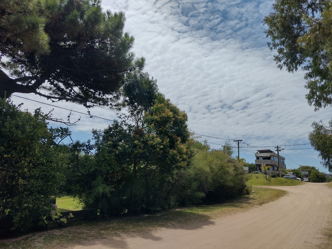 HERMOSO TERRENO A METROS DEL MAR