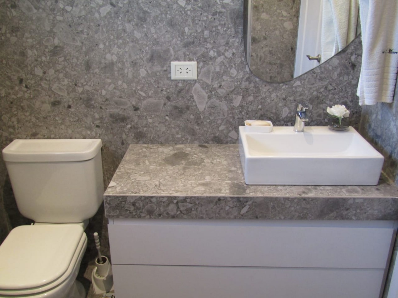 Importante duplex con vista al mar