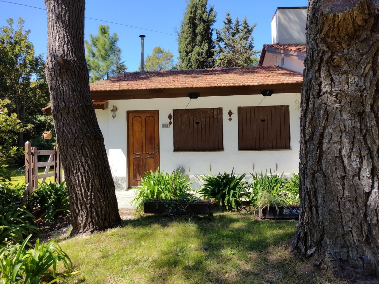 25 - AGRADABLE ESQUINA BALBOA