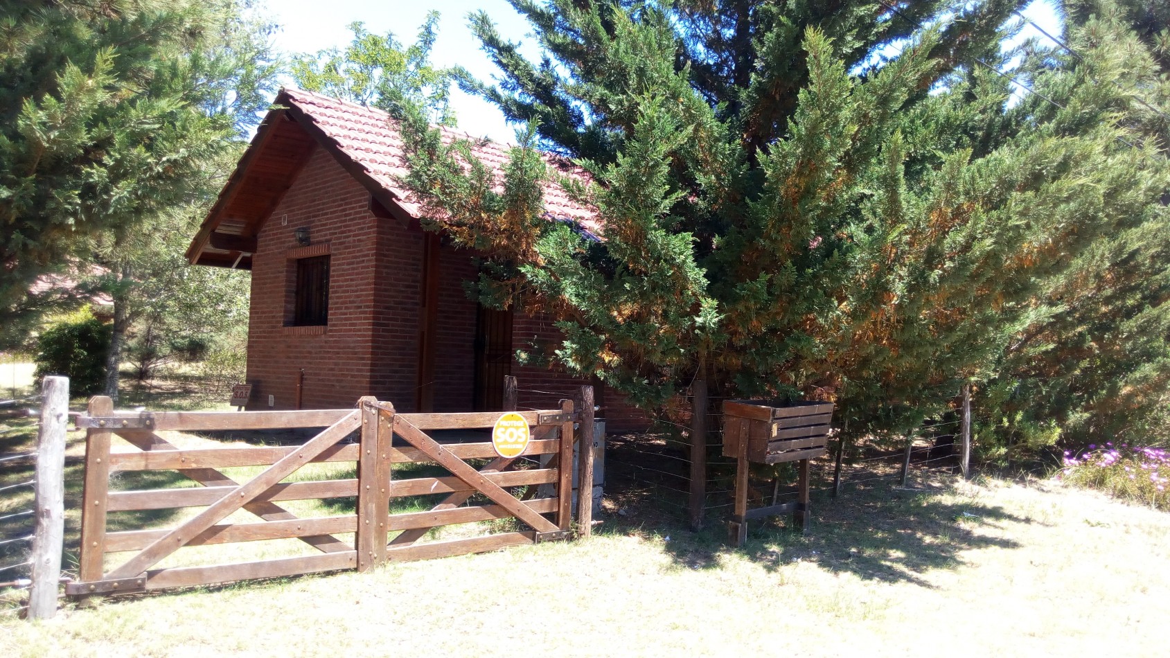 104 - DRUMOND ESQUINA URQUIZA