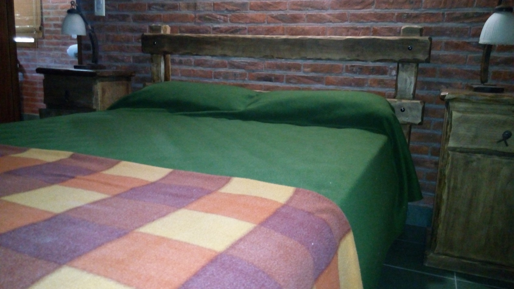 104 - DRUMOND ESQUINA URQUIZA