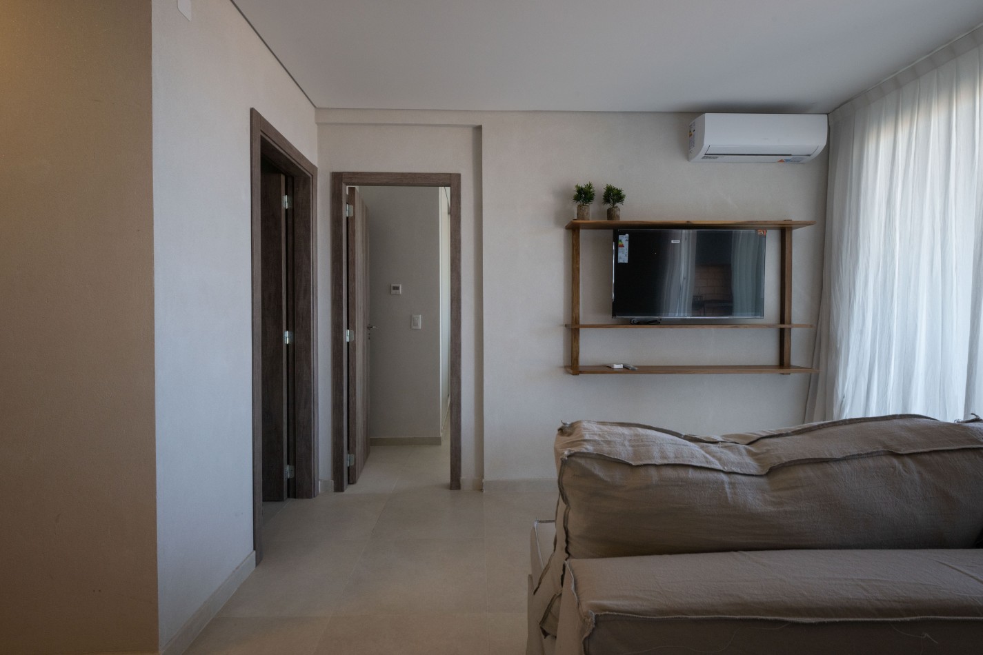 Departamento de 2 ambientes frente al mar