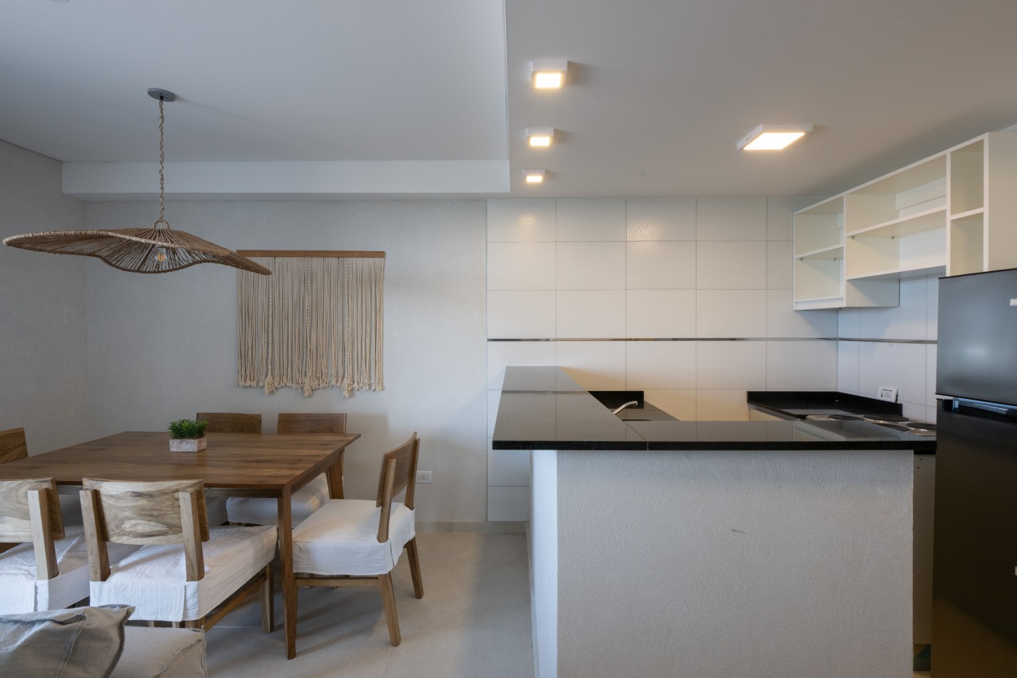 Departamento de 2 ambientes frente al mar