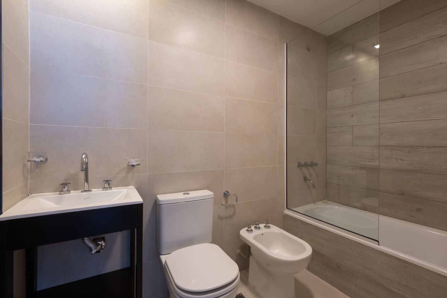 Departamento de 2 ambientes frente al mar