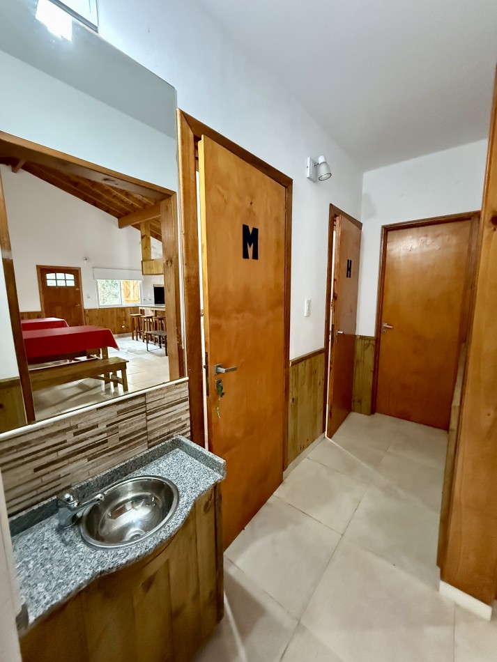 CASA EN ZONA "LOMAS DE VALERIA"