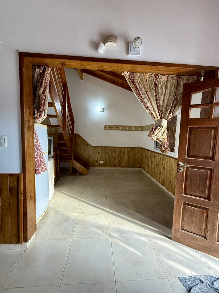 CASA EN ZONA "LOMAS DE VALERIA"