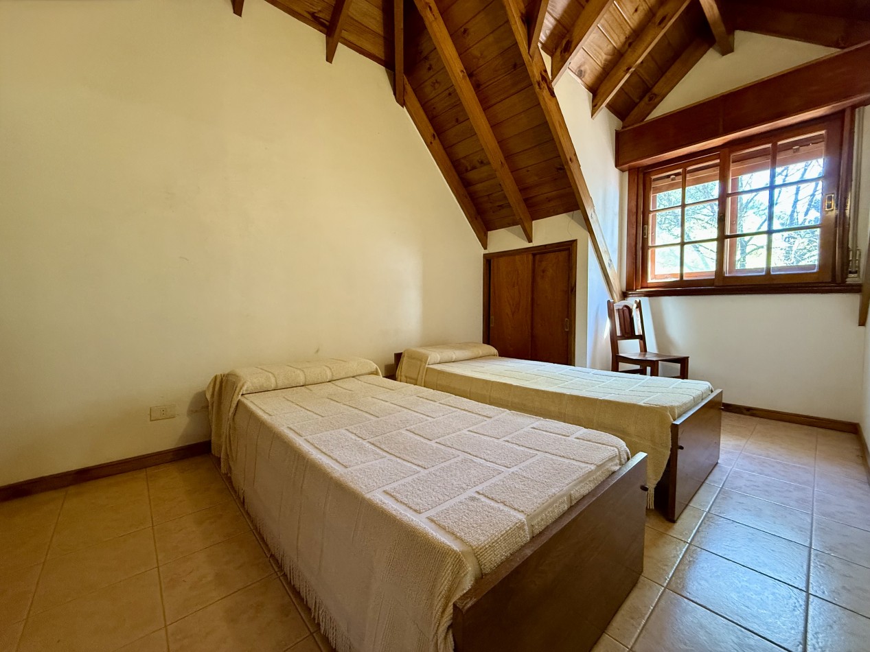 65 - SEGUI ESQUINA BATHURST