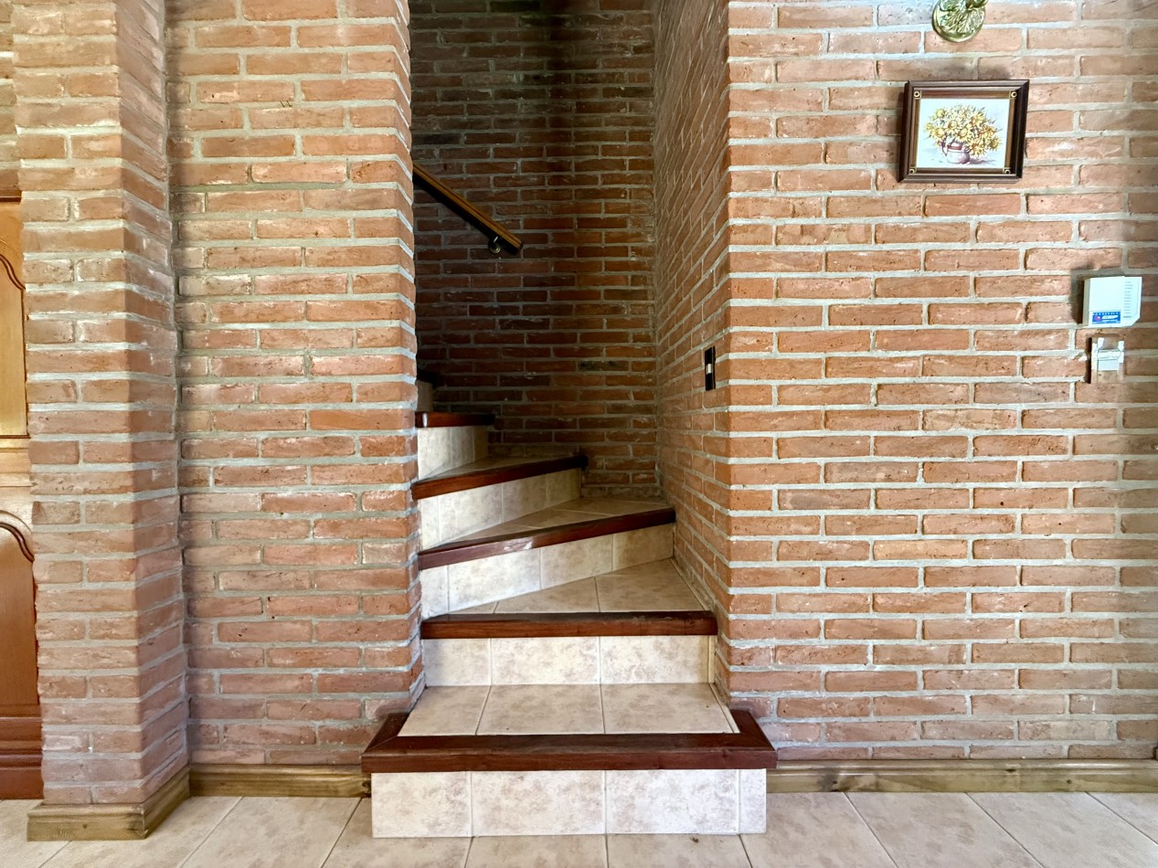 65 - SEGUI ESQUINA BATHURST