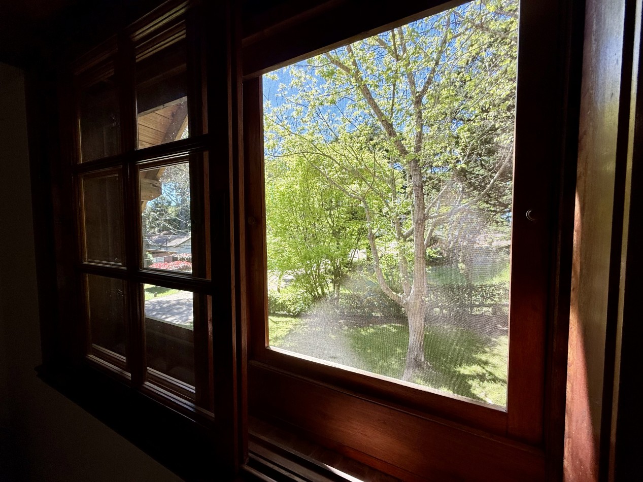 65 - SEGUI ESQUINA BATHURST