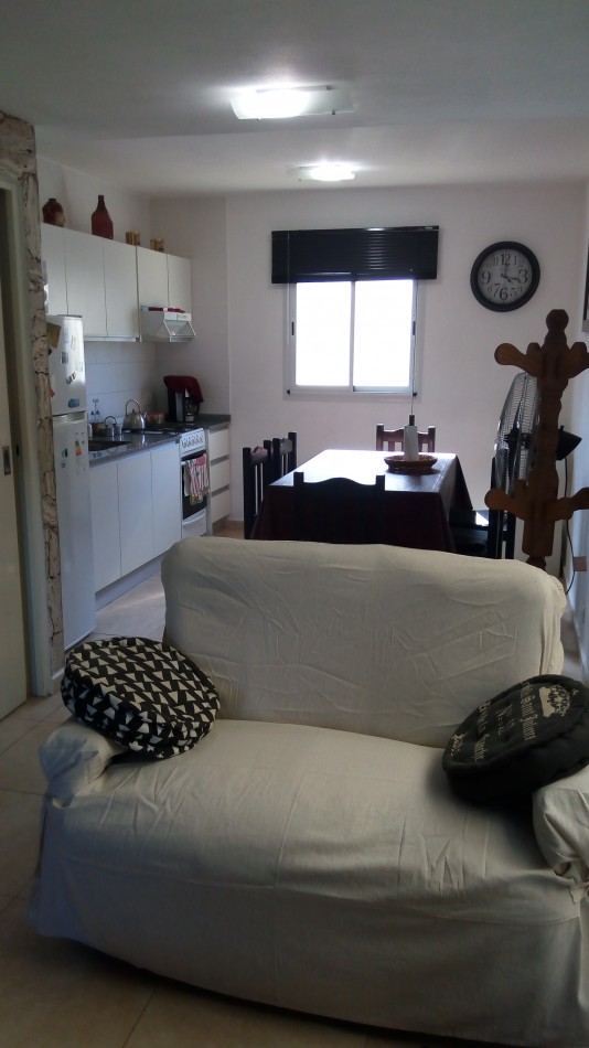 85 - GRANVILLE 184 - DEPTO 6