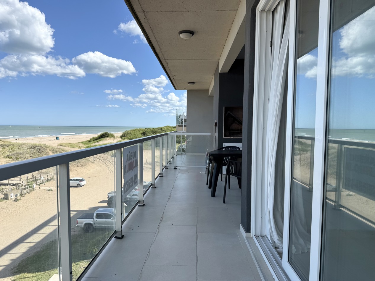 Departamento totalmente equipado frente al mar