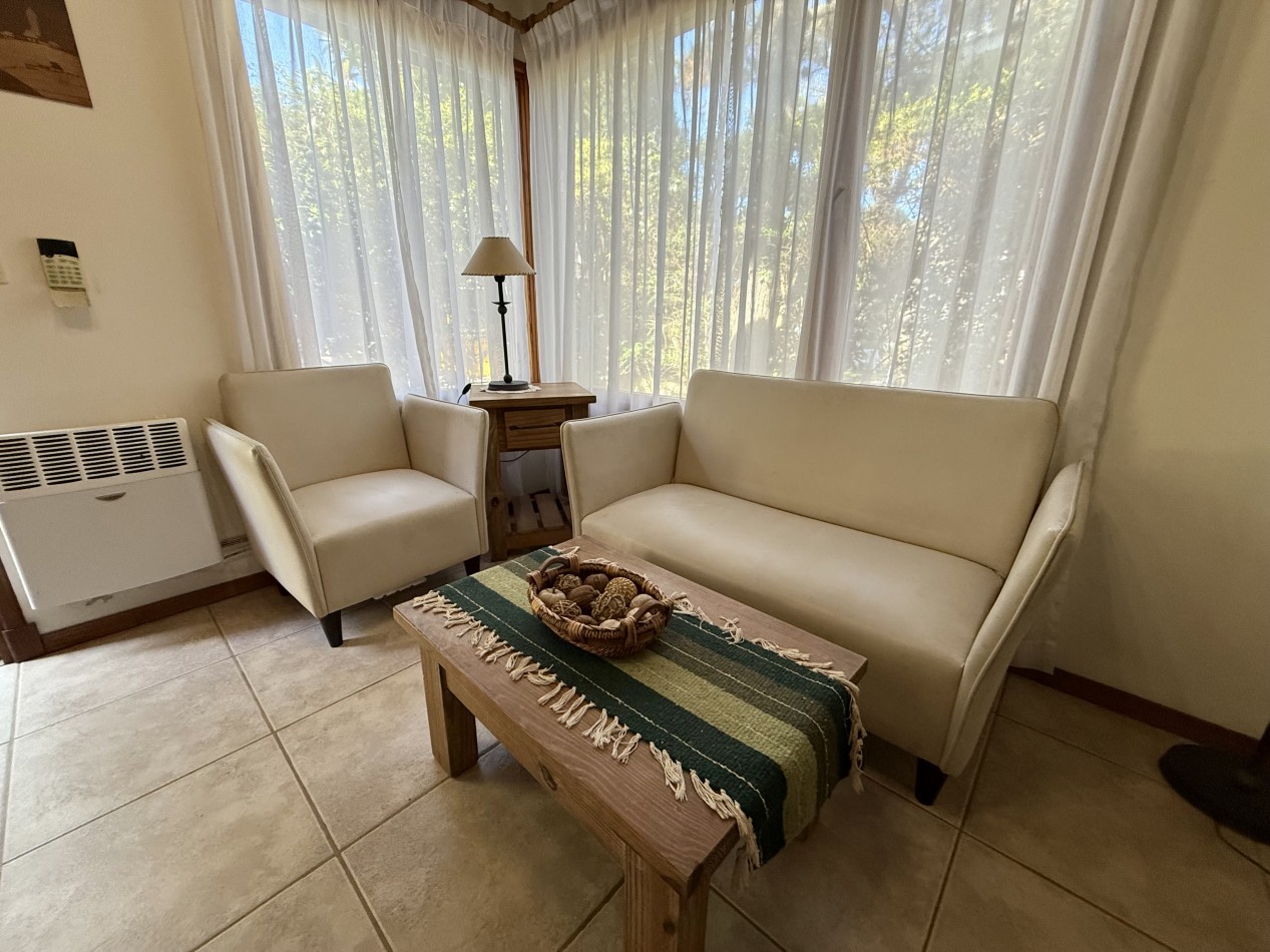 51/4 - RIVADAVIA 84 - U.F.4 (FONDO)