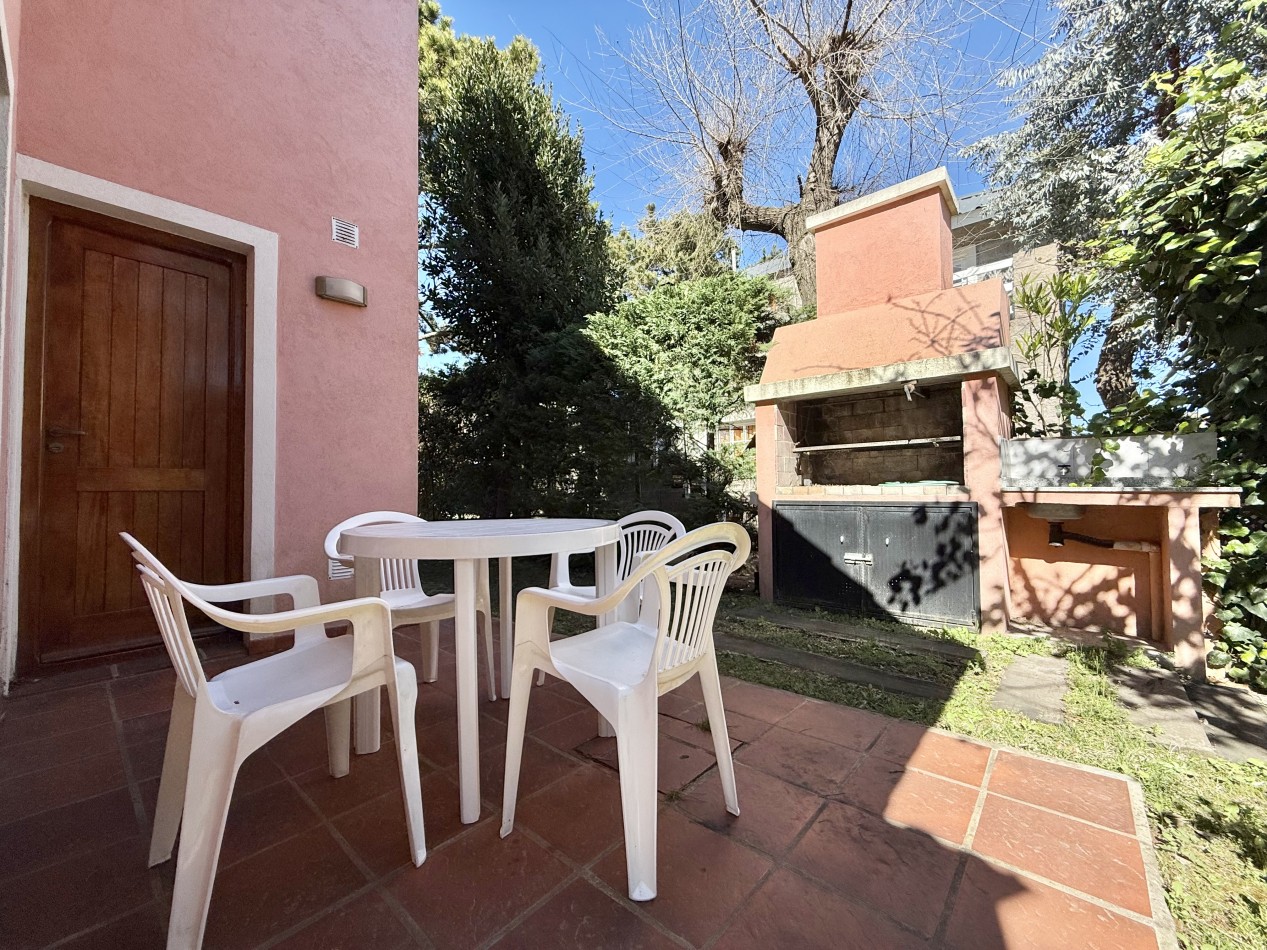 51/4 - RIVADAVIA 84 - U.F.4 (FONDO)