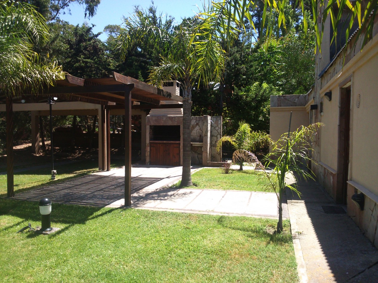 110 - CABRAL ESQUINA NEPTUNO