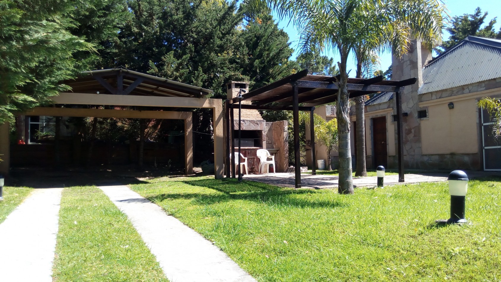 110 - CABRAL ESQUINA NEPTUNO