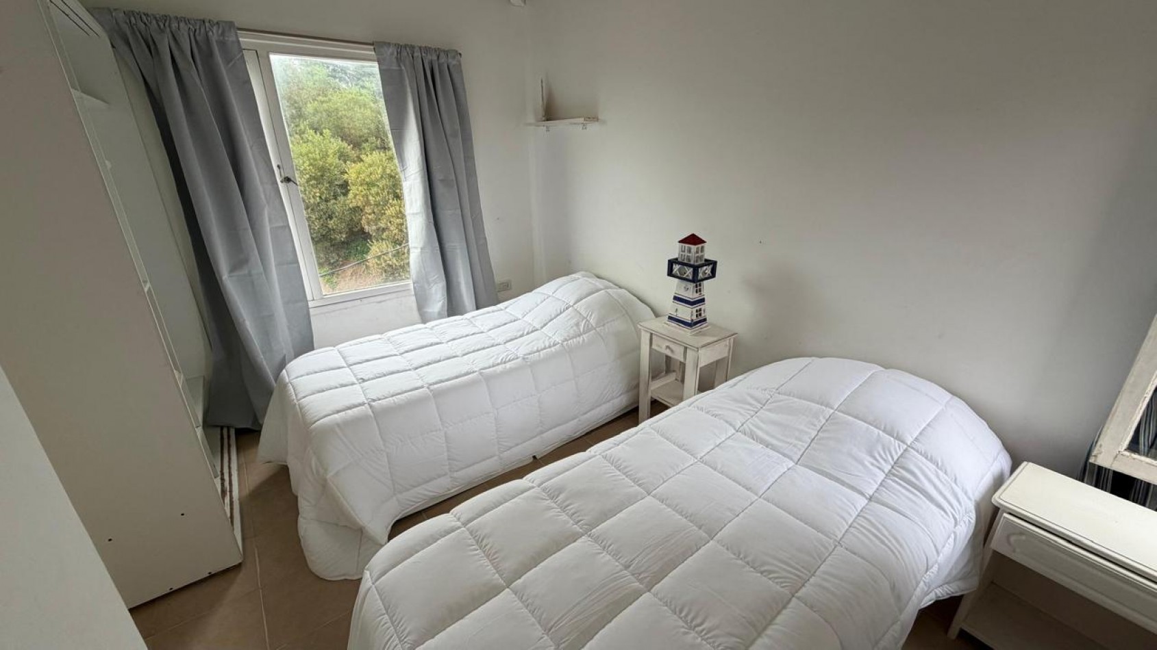 84 - DUPLEX CON PILETA FRENTE AL MAR