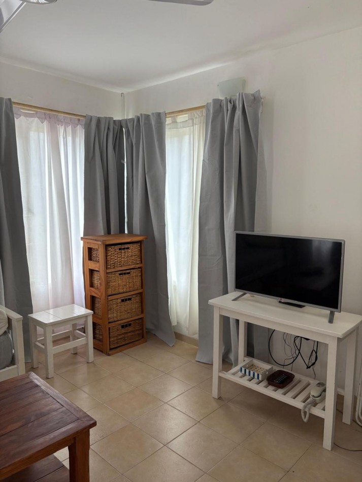 84 - DUPLEX CON PILETA FRENTE AL MAR