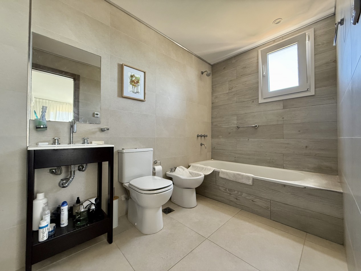 Departamento con vista al mar.