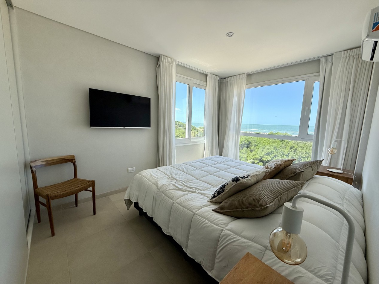 Departamento con vista al mar.