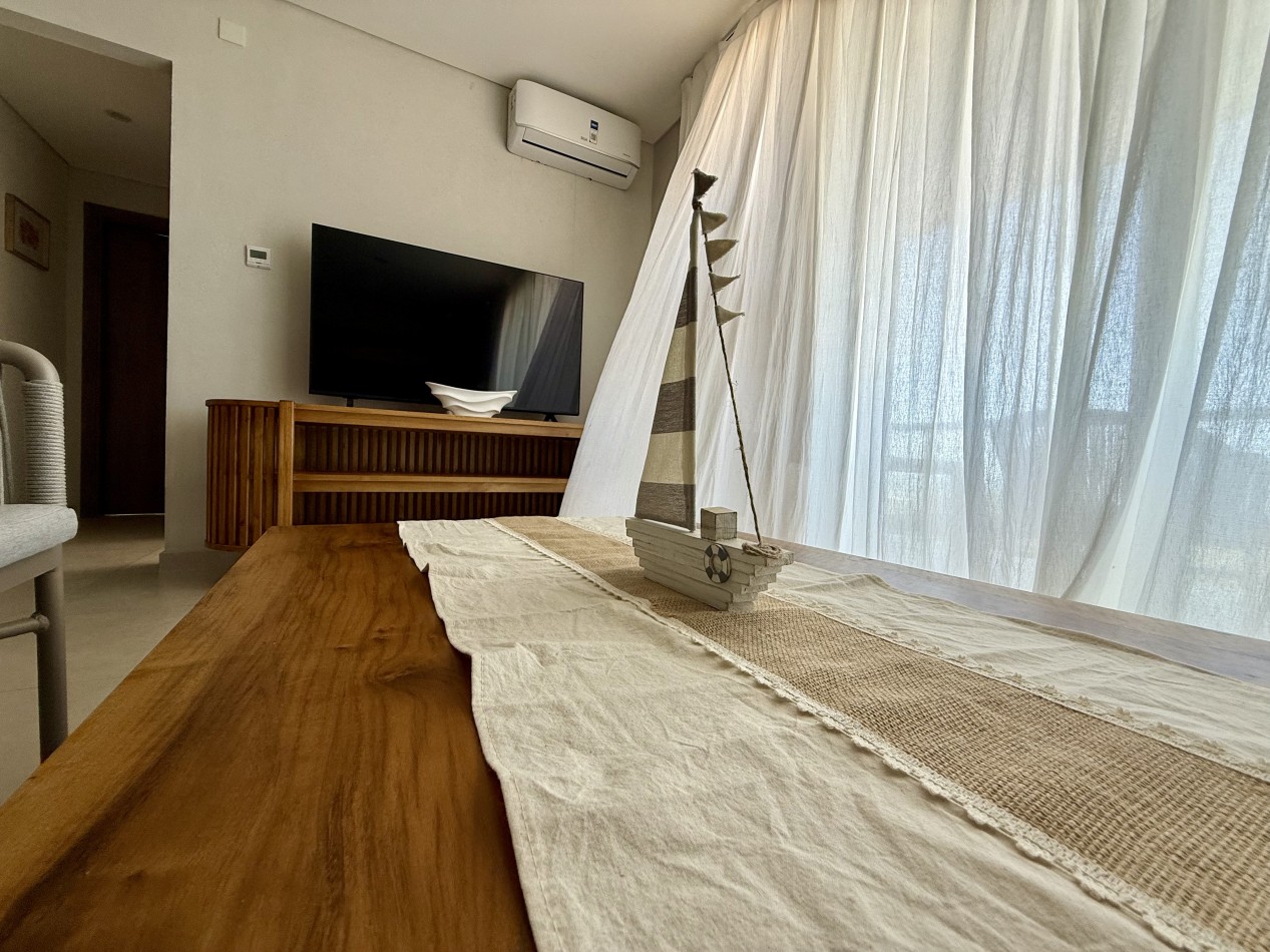 Departamento con vista al mar.