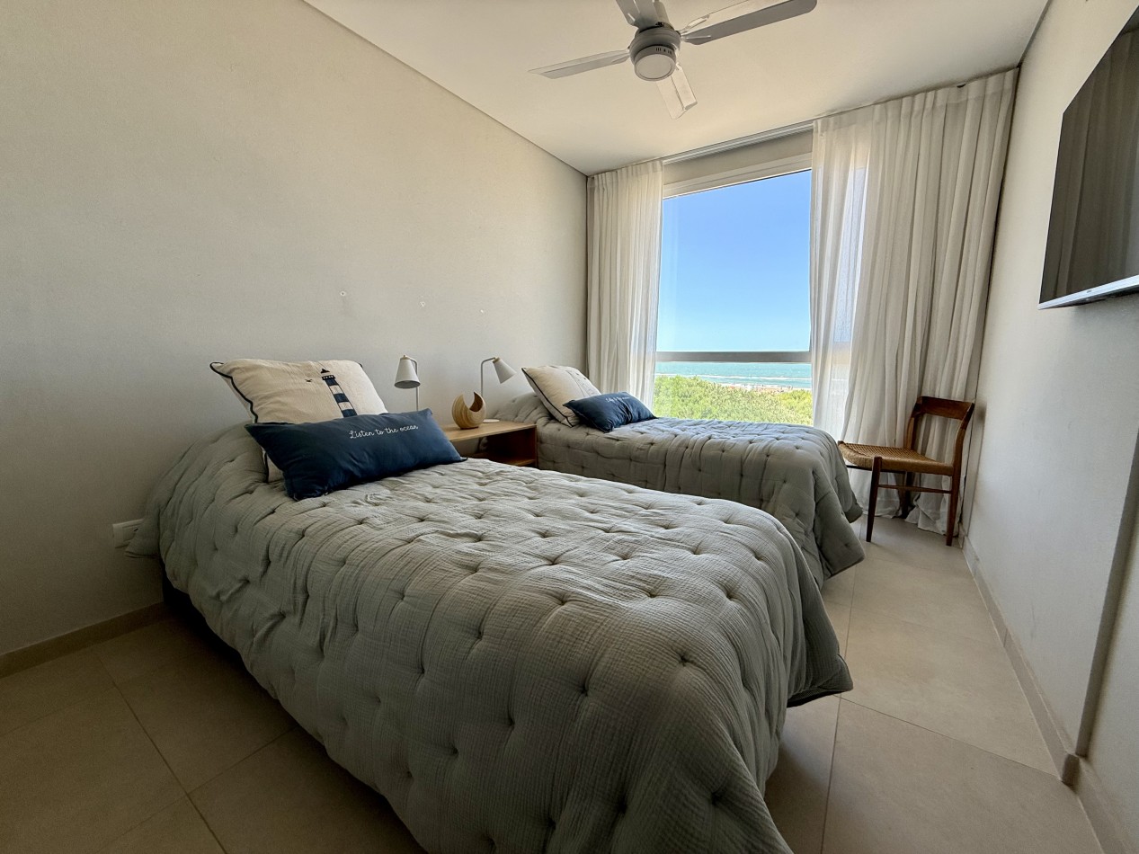Departamento con vista al mar.