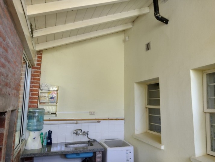 200 - HERMOSO CHALET A 2 CUADRAS DEL MAR EN PINAMAR 